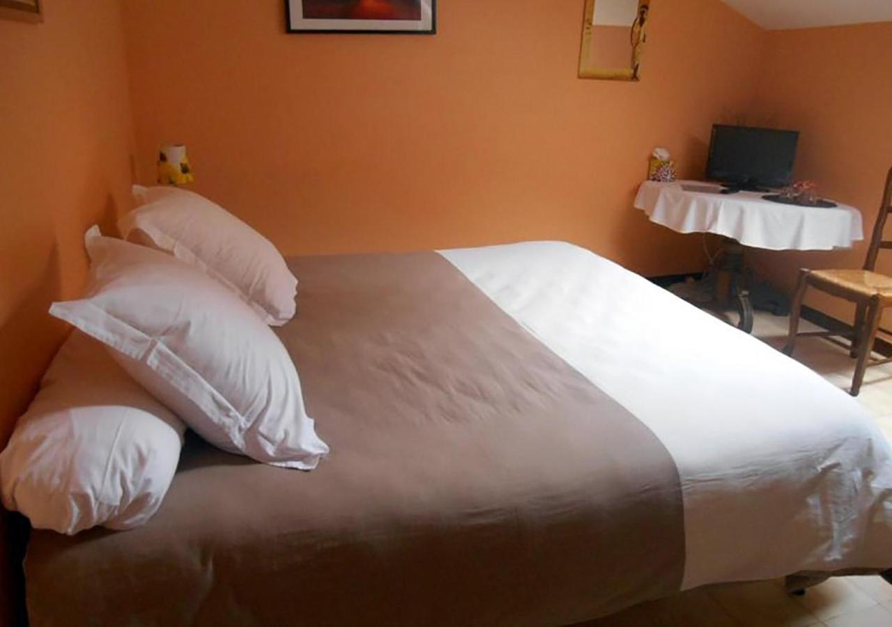 Auberge De La Valette Saint-Izaire Luaran gambar